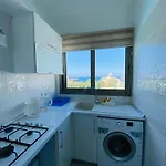 Апартаменты Seaview And Mountainview *