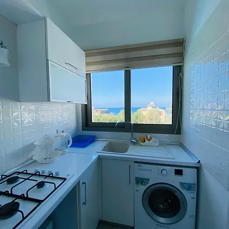 Διαμέρισμα Seaview And Mountainview *