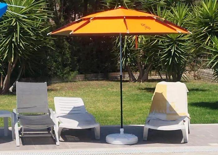 Seaview And Mountainview Girne