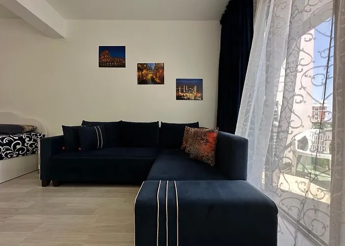 Seaview And Mountainview Girne